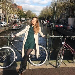 Meet your Posher, Dasha